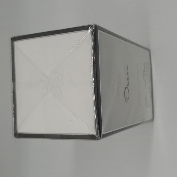 530- Oscar De La Renta Made In USA NWT - Picture 2 of 5